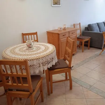 Appartement Lazur 5 *