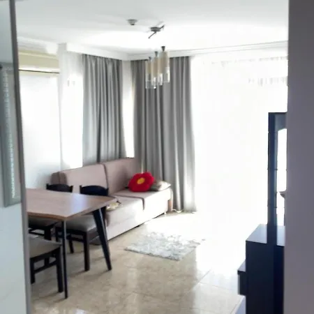 公寓 Lazur Sea View, 圣弗拉斯